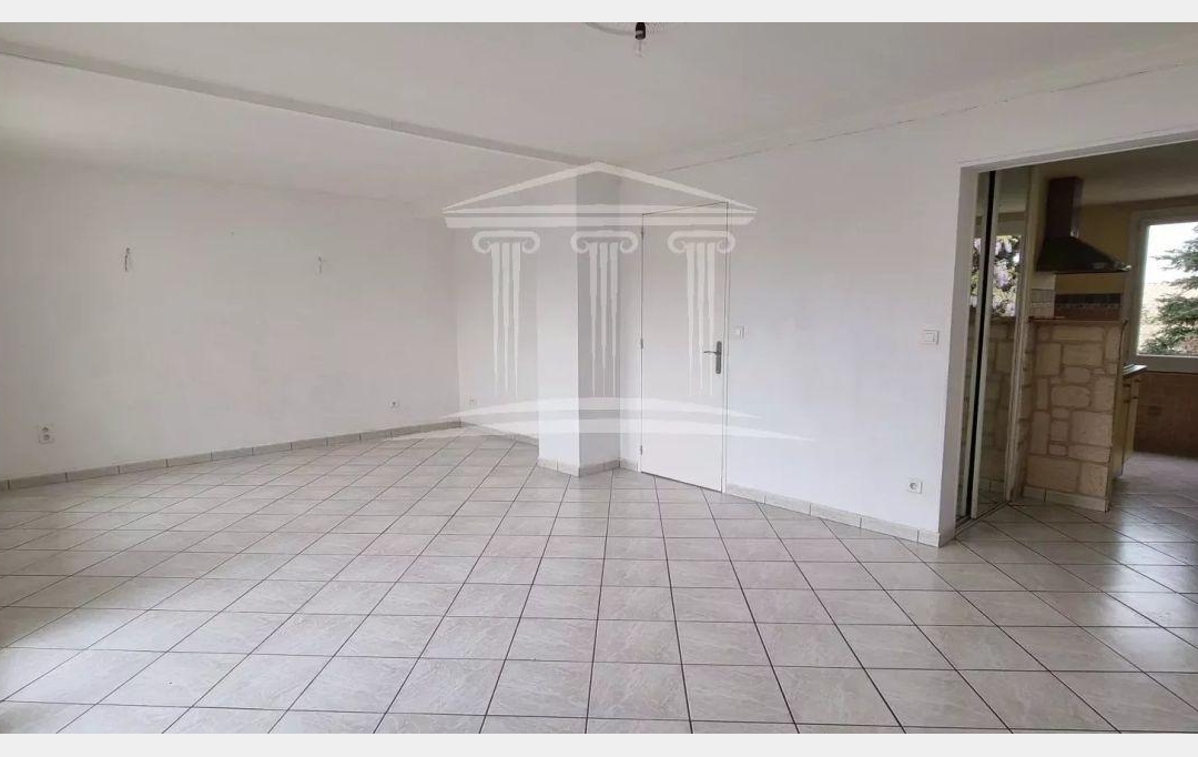 Annonces CHATEAURENARD : Apartment | SORGUES (84700) | 79 m2 | 99 900 € 